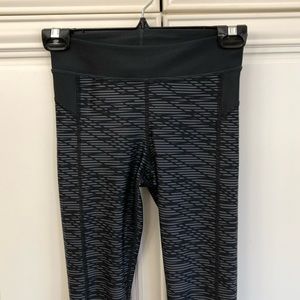 Under Armour crop women’s leggings